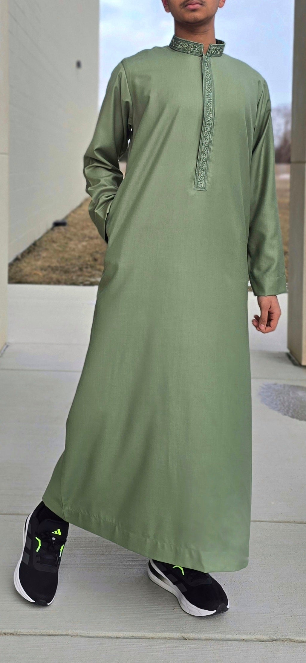 Thobes 101 : Everything You Didn’t Know About This Timeless Outfit.
