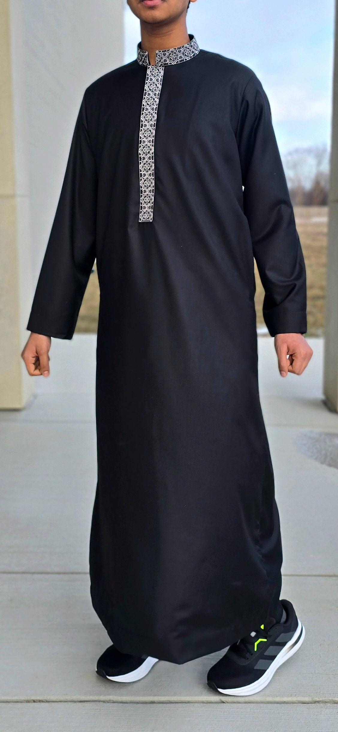 Black Thobe with Embroidery 08EM