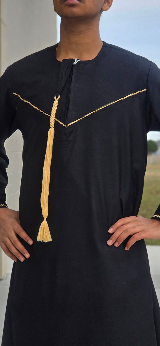 Omani Black W/Gold Tassel 18OM