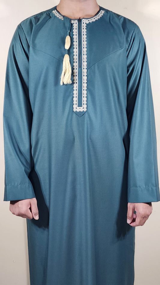 Dark Green Traditional Omani-Emirati Thobe with Tassel for Adults – 09OM