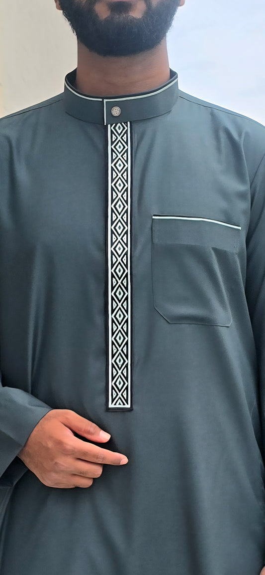 Dark Green Embroidered Thobe for Adults – 03EM