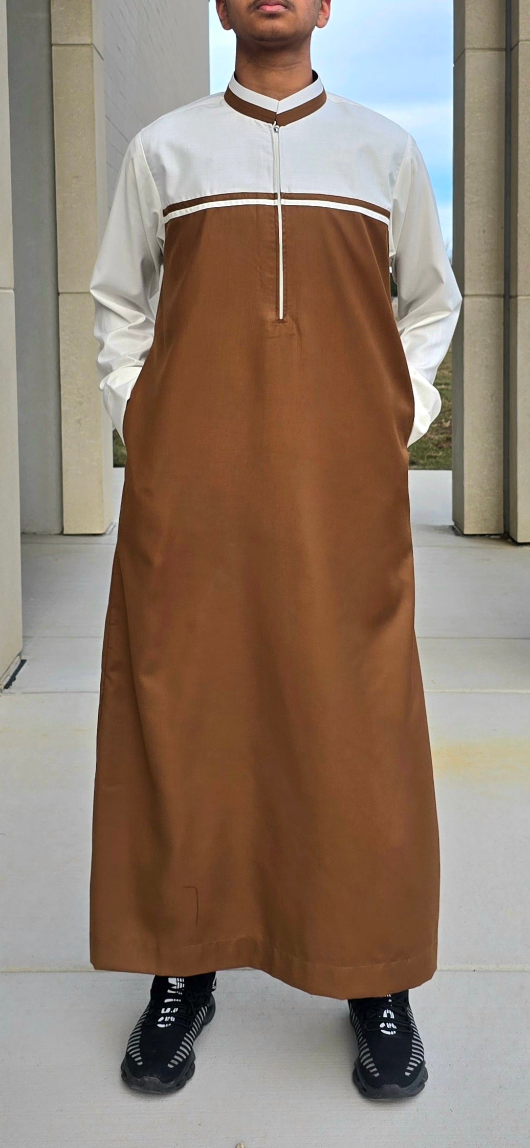 Maroon and White Designer 31DE